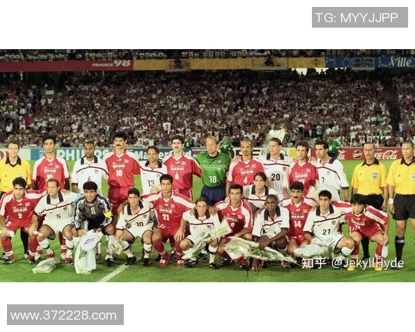 卡塔尔与伊朗友谊赛精彩对决球迷期待激情碰撞与精彩瞬间