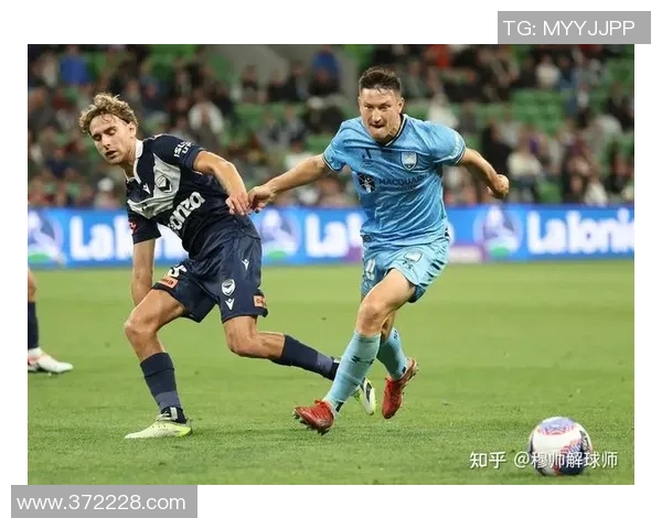 西悉尼漫步对决西部联队激情碰撞展现澳超联赛魅力与实力较量