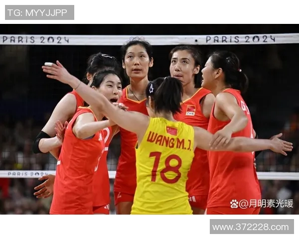 中国女排迎战美国队央视直播盛况回顾与精彩瞬间分析